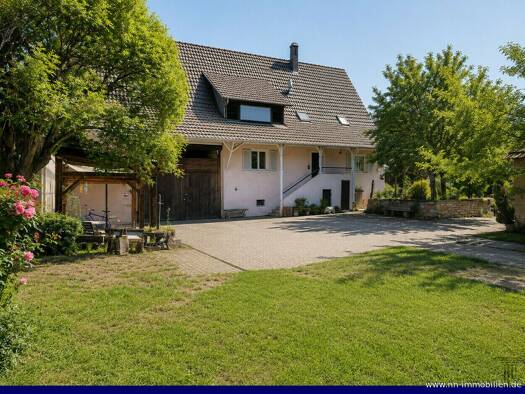 Mehrfamilienhaus zum Kauf 999.000 € 7 Zimmer 192 m² 1.938 m² Grundstück Breisach Breisach am Rhein 79206