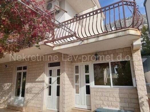 Haus zum Kauf 440.000 € 5 Zimmer 209 m² Omis