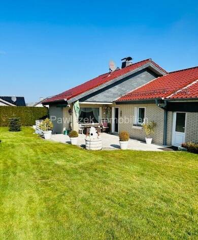 Bungalow zum Kauf 399.000 € 4 Zimmer 103 m² 558 m² Grundstück Innenstadt Hückeswagen 42499