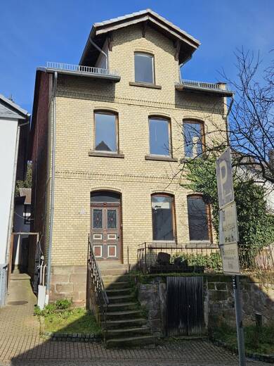 Einfamilienhaus zum Kauf 149.000 € 8 Zimmer 161 m² 165 m² Grundstück frei ab sofort Fritzlar Fritzlar 34560