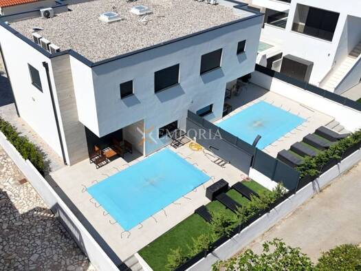 Einfamilienhaus zum Kauf - Erstbezug 510.000 € 3 Zimmer 142 m² Vir 23234
