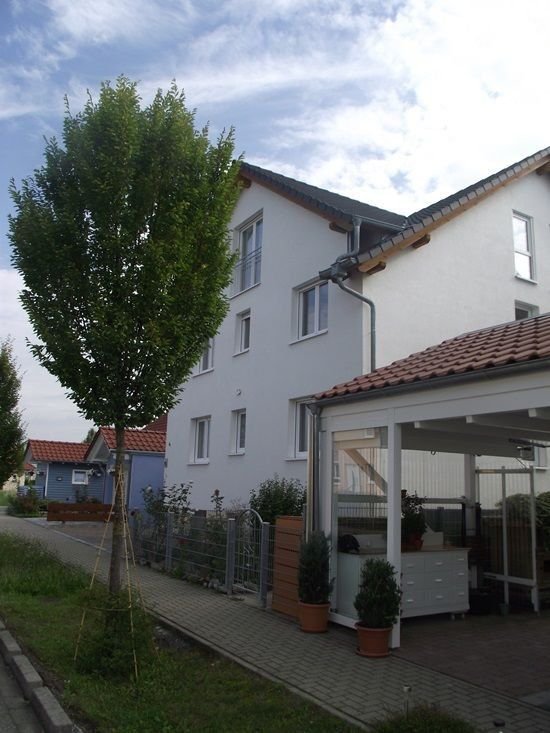 Mehrfamilienhaus zum Kauf als Kapitalanlage geeignet 949.000 € 320 m²<br/>Wohnfläche 340 m²<br/>Grundstück Endingen Endingen 79346