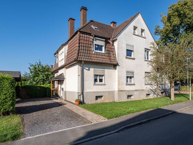 Doppelhaushälfte zum Kauf 251.000 € 5 Zimmer 134 m² 437 m² Grundstück Bruchhausen 59759