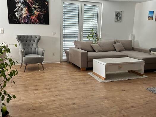 Wohnung zur Miete 1.150 € 3 Zimmer 80 m² Geschoss 2/3 frei ab sofort Geradstetten Remshalden 73630