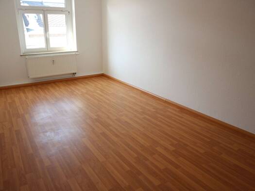Wohnung zur Miete 315 € 2 Zimmer 62 m² 4. Geschoss Jahnstraße 63 Lutherviertel Lutherviertel 09126