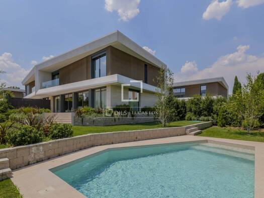 Haus zum Kauf 2.600.000 € 343 m² 480 m² Grundstück Madrid 28023
