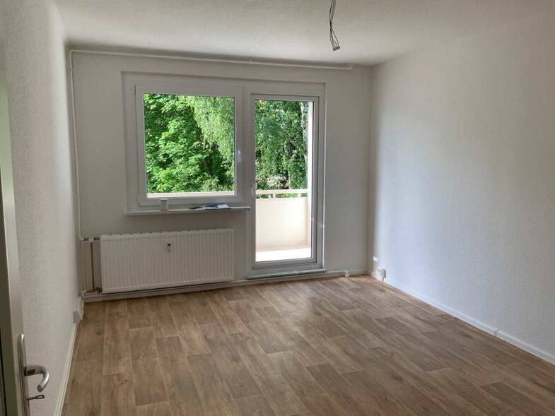 Wohnung zur Miete 423 € 3 Zimmer 61,7 m² 1. Geschoss frei ab 20.05.2025 Permoserstr. 28 Sellerhausen-Stünz Leipzig 04318