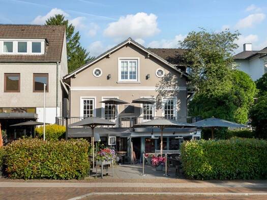 Haus zum Kauf 2.500.000 € 8 Zimmer 164 m² 810 m² Grundstück Blankenese Hamburg 22587