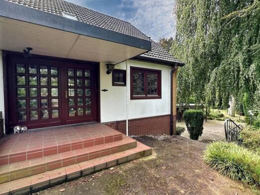 Einfamilienhaus zum Kauf 790.000 € 6,5 Zimmer 273 m² 1.983 m² Grundstück frei ab sofort Lemsahl-Mellingstedt Hamburg 22397