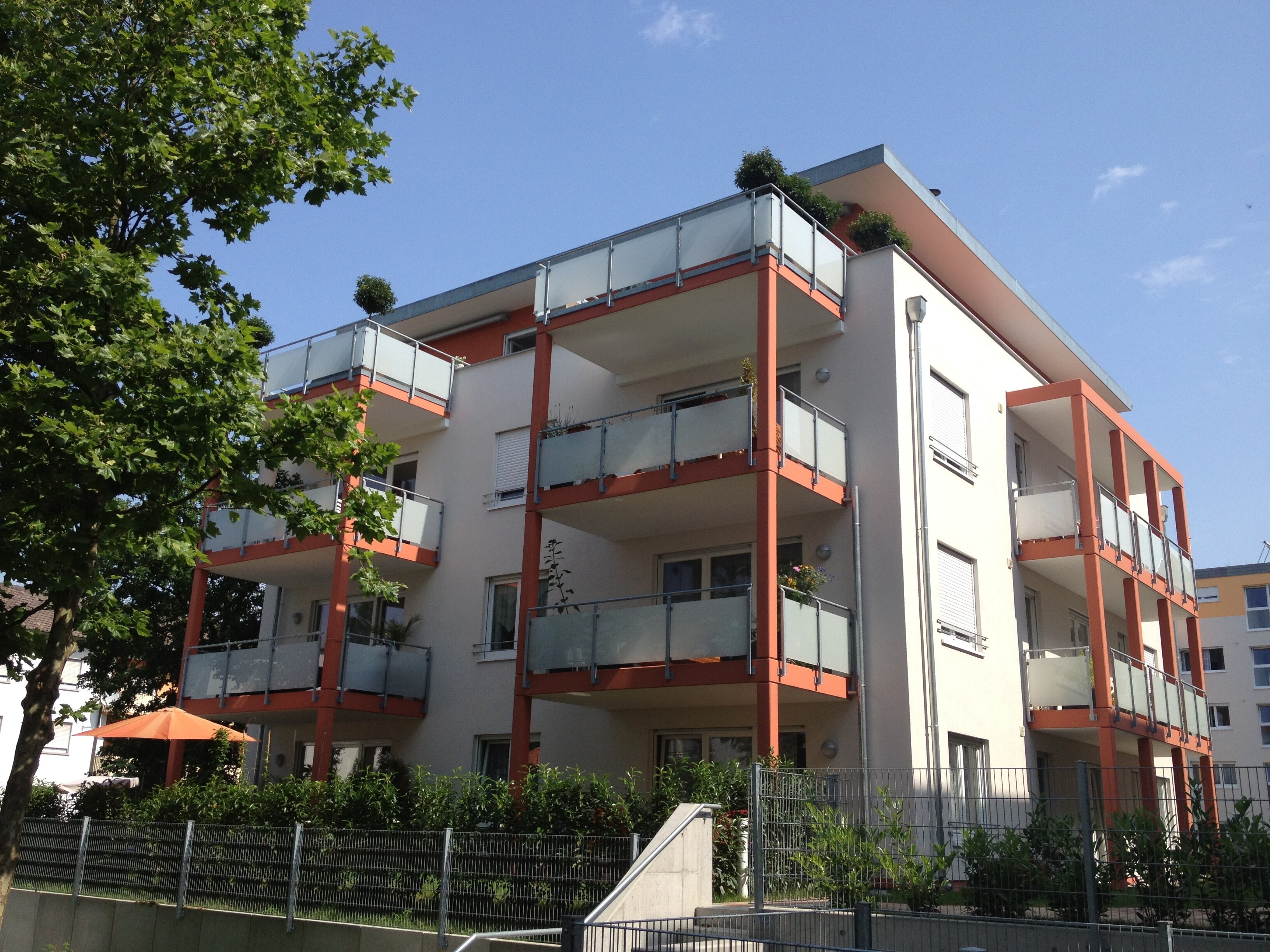 Penthouse zum Kauf 713.000 € 4 Zimmer 148,5 m²<br/>Wohnfläche 4.<br/>Geschoss 01.04.2025<br/>Verfügbarkeit Haagener-Str. 49a Nord Lörrach 79539