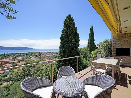 Doppelhaushälfte zum Kauf 1.275.000 € 5 Zimmer 169 m² 600 m² Grundstück frei ab sofort Via Sant Ambrogio Toscolano Maderno 25088