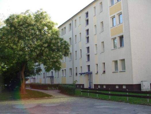 Wohnung zur Miete 380 € 3 Zimmer 56,2 m² 1. Geschoss Bergstraße 35 e Stendal 39576