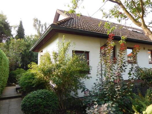 Wohnung zur Miete 390 € 2 Zimmer 64 m² Schwarzenbek 21493