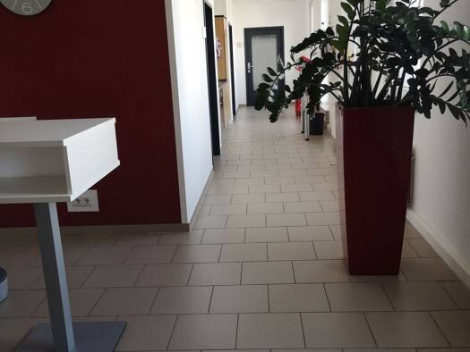 Bürofläche zur Miete provisionsfrei 11 € 5 Zimmer 158 m² Bürofläche Bubenreuth 91088