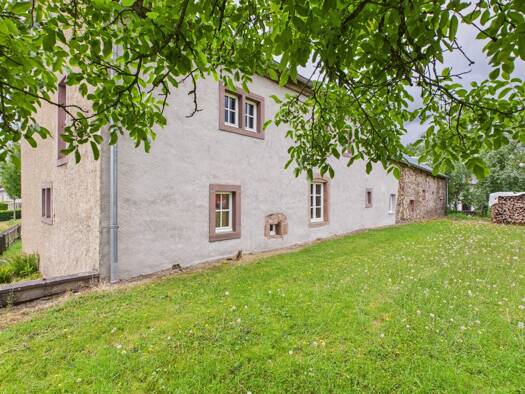 Bauernhaus zum Kauf 195.000 € 5 Zimmer 107 m² 552 m² Grundstück Preischeid 54689