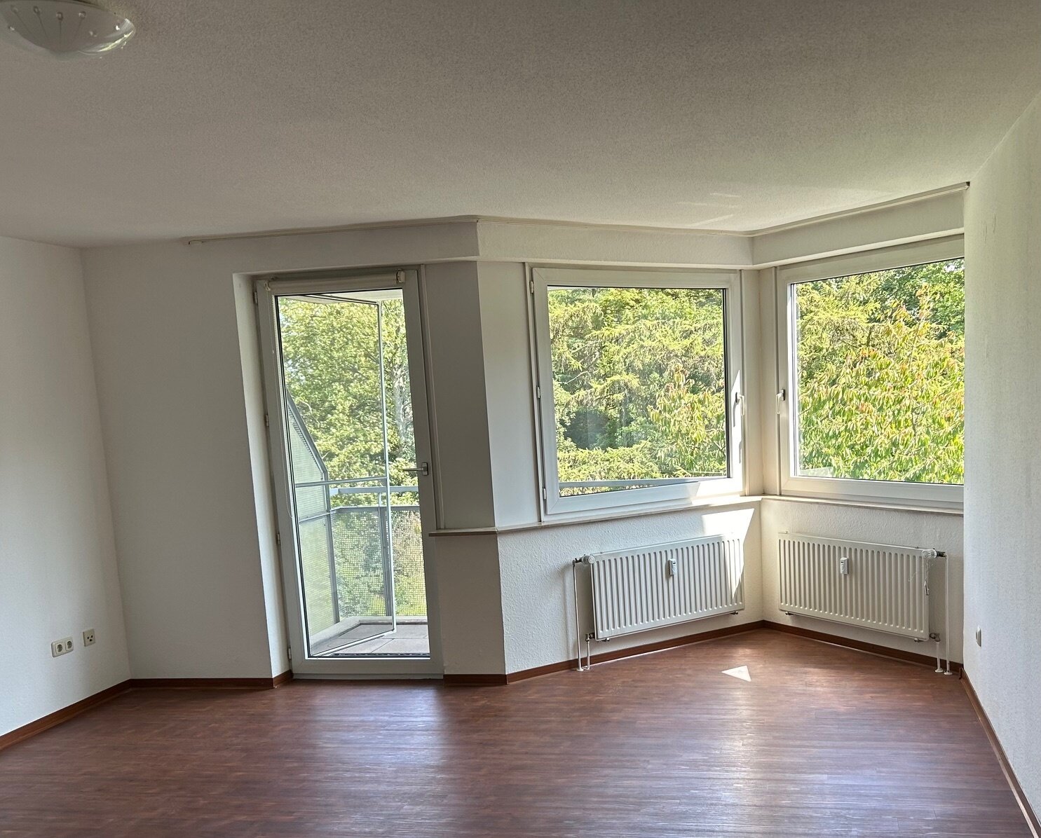 Apartment zur Miete 620 € 2,5 Zimmer 62 m²<br/>Wohnfläche 3.<br/>Geschoss ab sofort<br/>Verfügbarkeit Ahornstrasse 25 Stadtwald Essen 45134