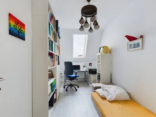 Wohnung zur Miete 2.700 € 6 Zimmer 236 m² Geschoss 2/2 Südstraße Böhlitz-Ehrenberg Leipzig 04178