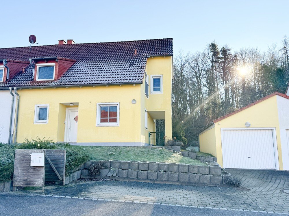 Doppelhaushälfte zum Kauf 349.000 € 5 Zimmer 135 m²<br/>Wohnfläche 560 m²<br/>Grundstück Stetten Hohenfels 92366