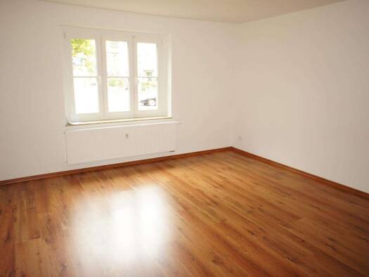 Studio zur Miete 186 € 1 Zimmer 32,1 m² frei ab 01.07.2026 Lutherstr. 26 Lutherviertel Chemnitz 09126