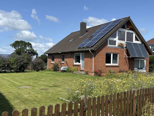 Einfamilienhaus zum Kauf 299.000 € 6 Zimmer 149,3 m² 900 m² Grundstück Am Kamp 9 Embühren 24819