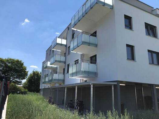 Wohnung zur Miete 800 € 2 Zimmer 48 m² Geschoss -2/3 frei ab sofort Wiesenweg Randersacker 97236