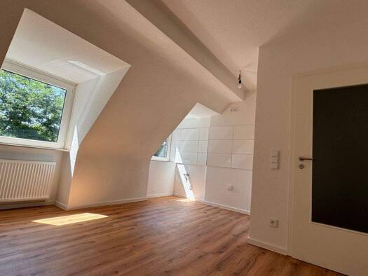 Wohnung zur Miete 405 € 2 Zimmer 38,2 m² 3. Geschoss frei ab 01.04.2026 Leimgardtsfeld 27 Borbeck-Mitte Essen 45355