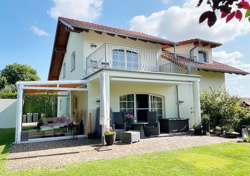 Einfamilienhaus zum Kauf 525.000 € 4 Zimmer 176 m²<br/>Wohnfläche 721 m²<br/>Grundstück Kirchheim Amt Wachsenburg OT Kirchheim 99334