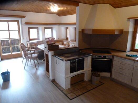 Wohnung zur Miete 1.560 € 4 Zimmer 135 m² Geschoss 1/2 frei ab 01.12.2025 Grassauer Straße 65 Übersee 83236