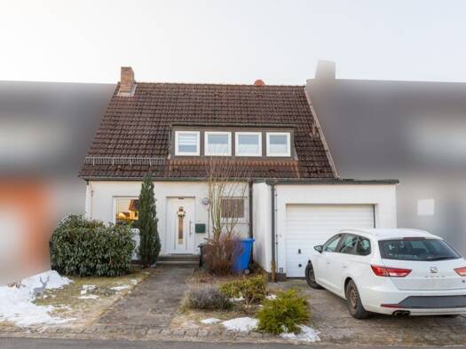 Reihenmittelhaus zum Kauf 499.000 € 4 Zimmer 128 m² 473 m² Grundstück Fischbach Nürnberg 90475