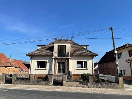 Einfamilienhaus zum Kauf 223.500 € 1 Zimmer 130 m² 432 m² Grundstück frei ab 01.06.2026 Rœschwoog 67480