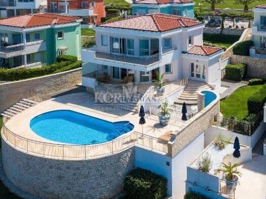 Haus zum Kauf 2.600.000 € 3 Zimmer 240 m² Finida