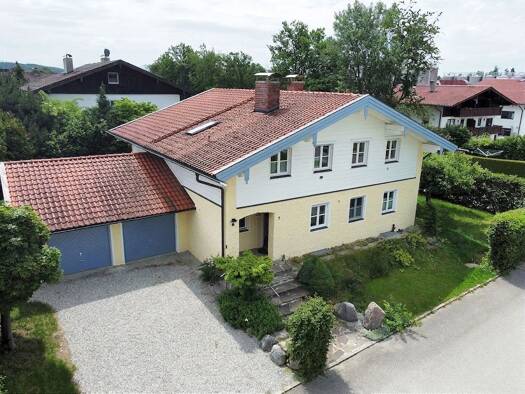 Einfamilienhaus zum Kauf 875.000 € 7 Zimmer 232 m² 758 m² Grundstück Halfing 83128