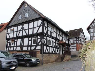 Einfamilienhaus zum Kauf 140.000 € 9 Zimmer 200 m² 685 m² Grundstück Ebsdorf Ebsdorfergrund / Ebsdorf 35085