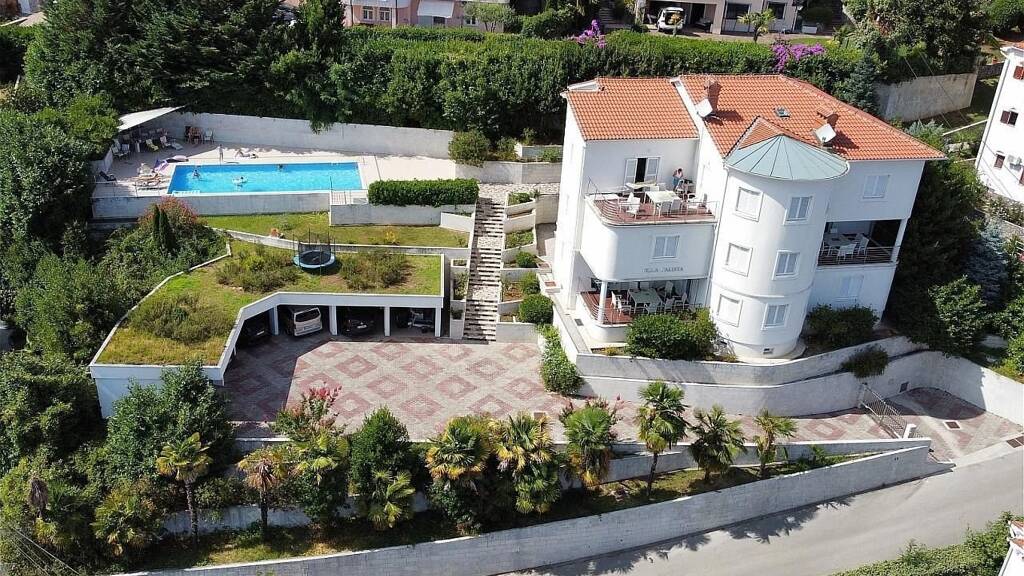 Haus zum Kauf 2.900.000 € 15 Zimmer 550 m² 1.940 m² Grundstück Icici