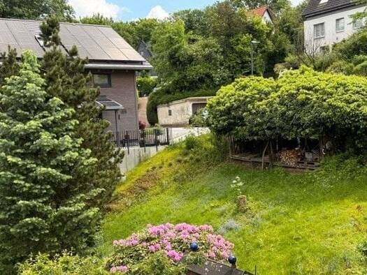 Einfamilienhaus zum Kauf 365.000 € 5 Zimmer 200 m² 1.215 m² Grundstück Mitte Heiligenhaus 42579