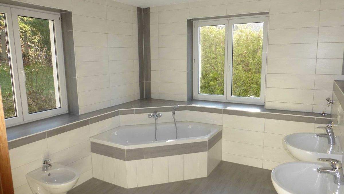 Immobilie in Lichtenstein/Sachsen - GÜNSTIG! Saniertes Mehrfamilienhaus in Lichtenstein zu verkaufen - Bild 0