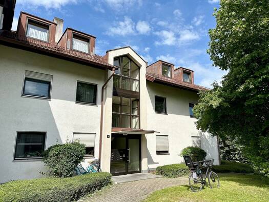 Wohnung zum Kauf 329.000 € 3 Zimmer 82 m² Ost Rosenheim 83024