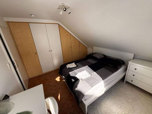 Studio zur Miete Wohnen auf Zeit 650 € 1 Zimmer 16 m² frei ab 01.04.2026 Hohenbergstrasse 0 Wolfartsweier Karlsruhe-Wolfartsweier 76228