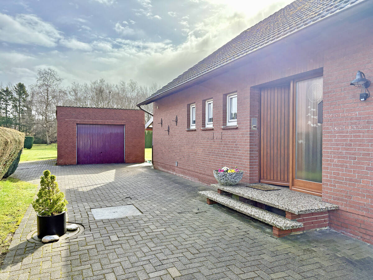 Immobilie in Ostrhauderfehn - Lebensraum mit Charakter: Ein Zuhause wo Erinnerungen wachsen und Zukunft beginnt - Bild 3