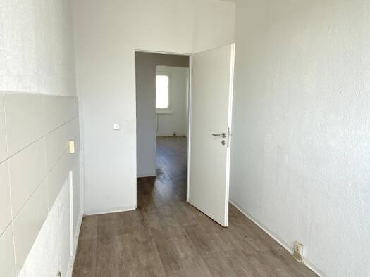 Wohnung zur Miete 345 € 4 Zimmer 68,9 m² 4. Geschoss frei ab sofort Postweg 14e Bad Düben 04849
