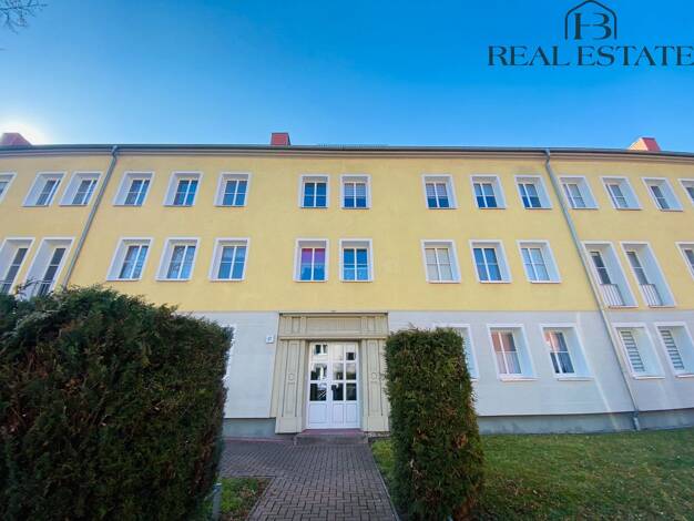 Wohnung zur Miete 590 € 3 Zimmer 78,6 m² frei ab sofort Ebendorfer Straße 48 Stadtfeld Ost Stadtfeld Ost 39108