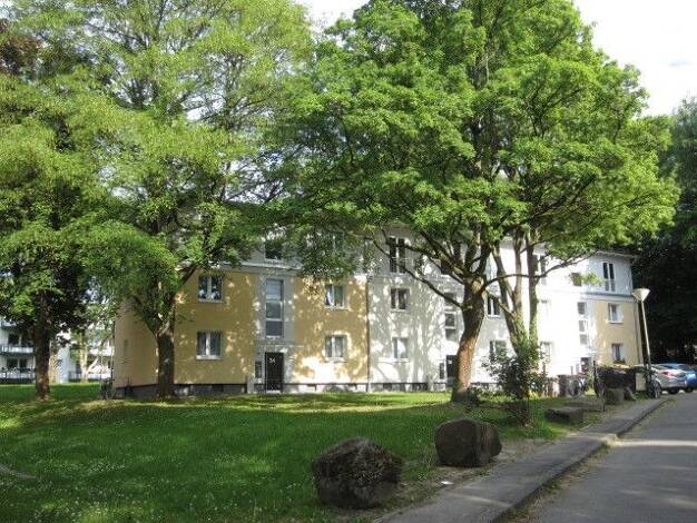 Wohnung zur Miete 1.215 € 3 Zimmer 88,6 m² 2. Geschoss frei ab 27.12.2025 Metzer Str. 38 Mitte Dortmund 44137