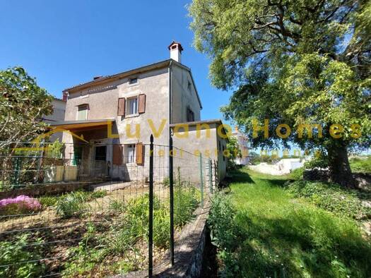 Haus zum Kauf 130.000 € 2 Zimmer 65 m² Raša 52220