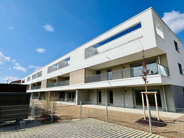 Wohnung zur Miete - Erstbezug 905 € 2 Zimmer 65 m² 2. Geschoss frei ab 01.05.2026 Josef-Kuhn-Str. 2 Denzingen Günzburg 89312