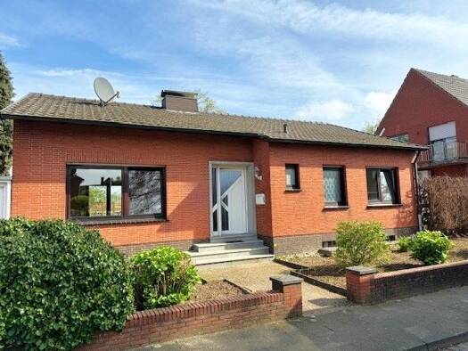 Bungalow zum Kauf 315.000 € 3 Zimmer 84,4 m² 653 m² Grundstück Leuth Nettetal 41334