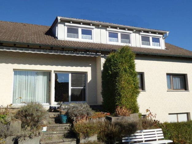 Mehrfamilienhaus zum Kauf provisionsfrei 695.000 € 10 Zimmer 275 m² 800 m² Grundstück Iggingen Iggingen 73574