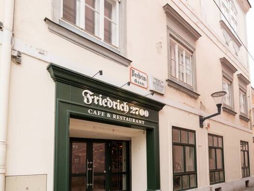 Restaurant zur Miete 5.500 € 741 m² Grundstück Wiener Neustadt 2700