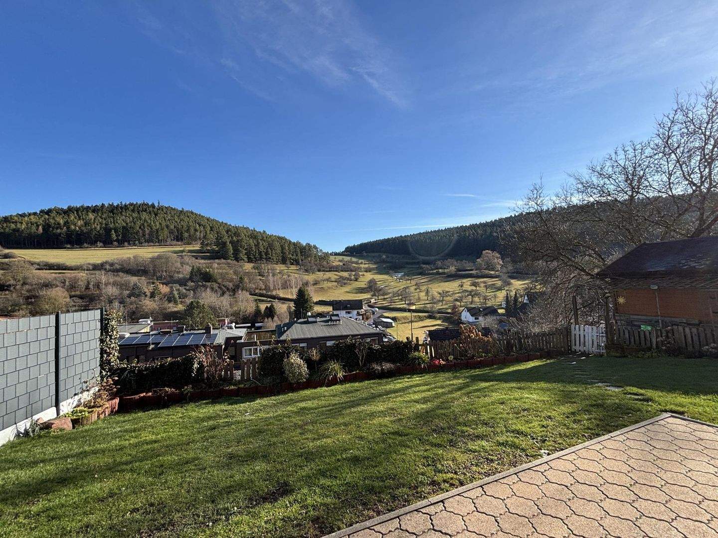 Immobilie in Haiterbach - Ein Zuhause mit traumhaften Weitblick - Wohnen, wo die Seele atmet! - Bild 3