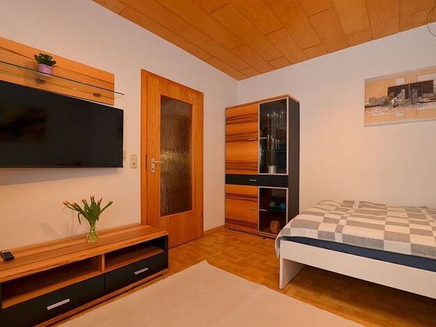 Wohnung zur Miete auf Zeit 695 € 1 Zimmer 40 m² frei ab sofort Eibelstadt 97246