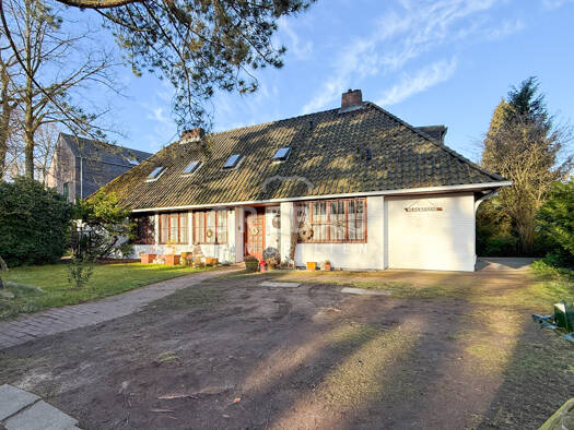 Einfamilienhaus zum Kauf 1.775.000 € 9 Zimmer 350 m² 1.436 m² Grundstück Blankenese Hamburg 22587
